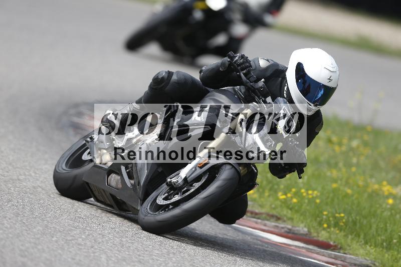 /37 28.07.2025 Dunlop Ride und Test Day ADR/Trackday Erfahren gelb Trackday schnell  rot/79